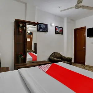 *** Hotel Oyo Flagship 81002 Tsa India